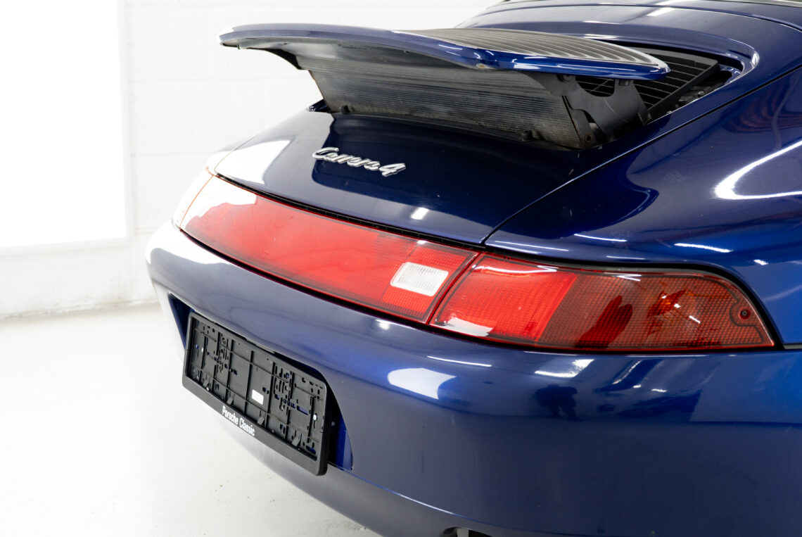 Porsche 911 (993) Carrera 4 - For Sale - Murray Scott-Nelson